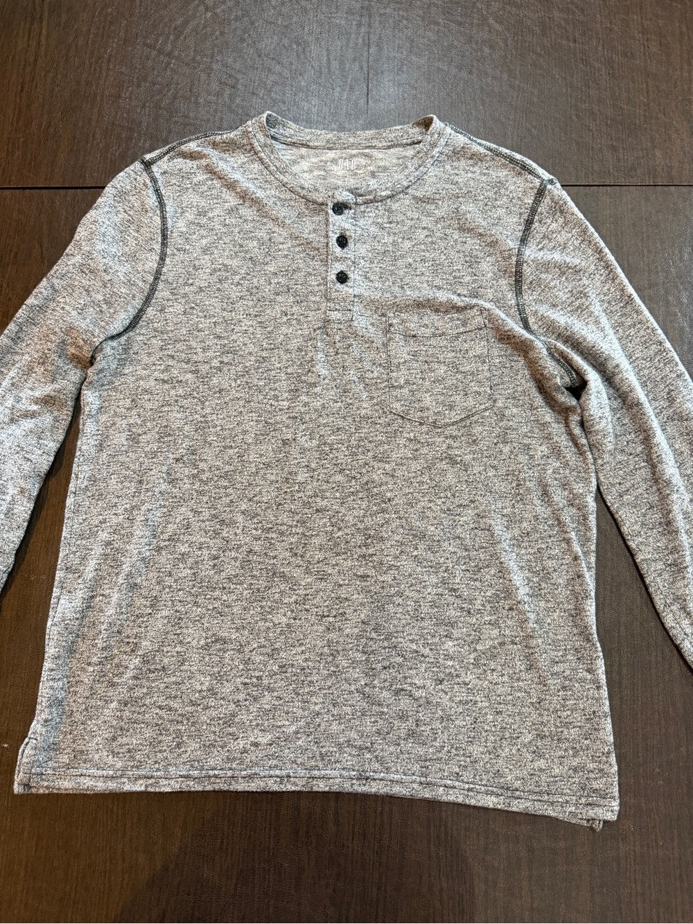 GAP Men's Large Grey Henley Long Sleeve Shirt